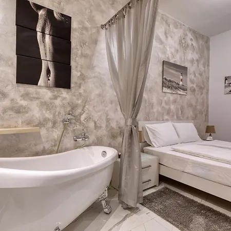 Privatunterkunft St Elizabeth - Modern -